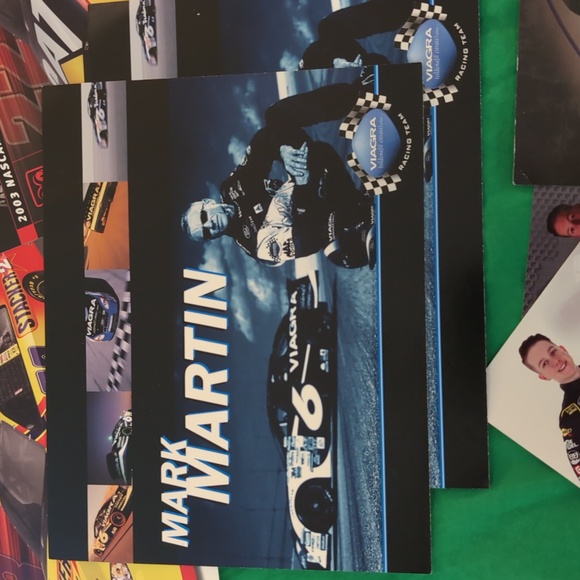 Nascar Mini Poster Bundle Some Signed by Drivers - Picture 10 of 16